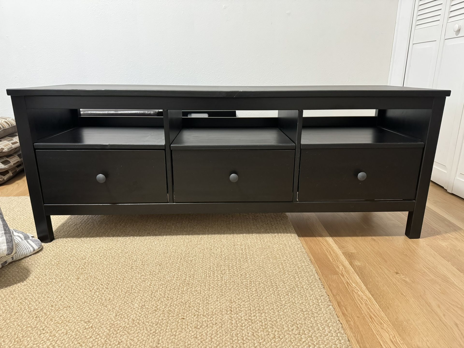 IKEA Hemnes TV Stand/Media Console