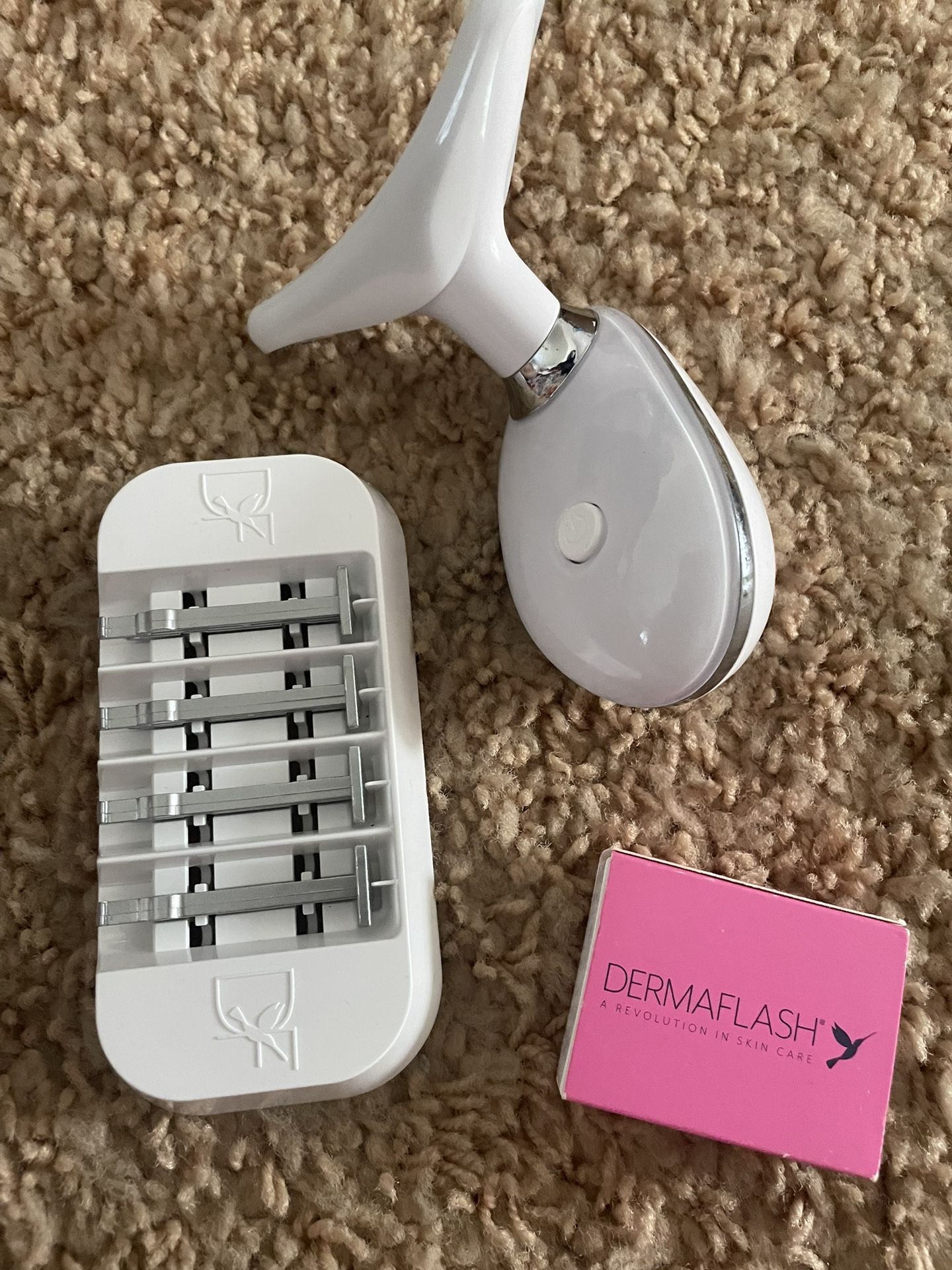 Dermaflash Kit Dermaplaning For Face /body/arms