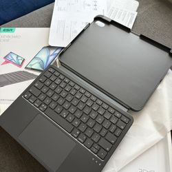Brand New : ESR for iPad (A16) 11th/10th Gen Flex Keyboard Case