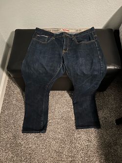 Vintage Straight Leg Dark Wash Jeans 36x30