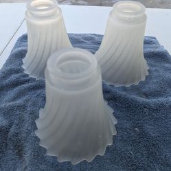 (3) Vintage Glass lampshade/globe (Lot 2)