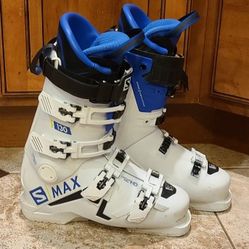 294mm Salomon Ski Boots 