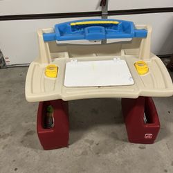 children toy desk 