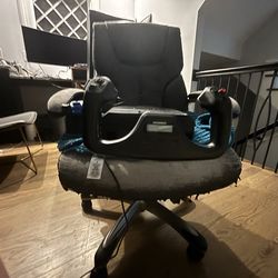 Logitech flight yolk system | works just like new throttle works. Everything works. Does not come with red petals shipping only.