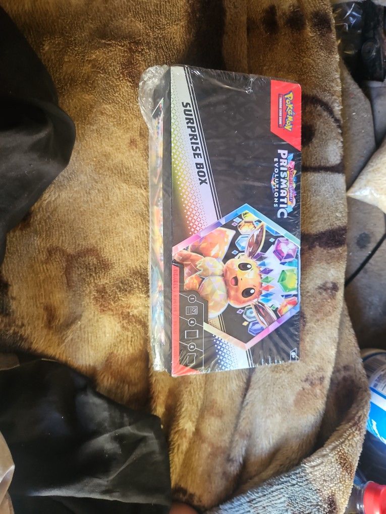 Presmatic Evolution Surprise Box