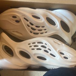 Adidas Yeezy Foam Runners 