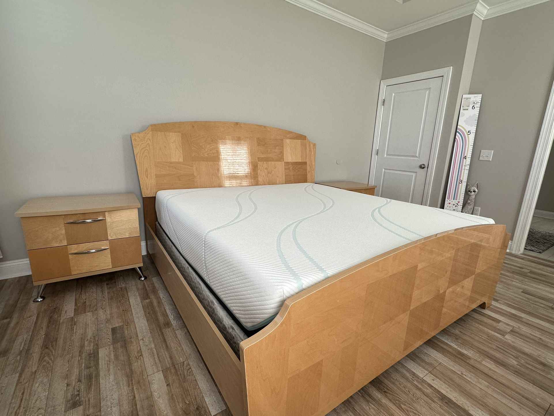 Italian Bedroom Set - Bed Frame, 2 Nightstands, Dresser, Spring Box