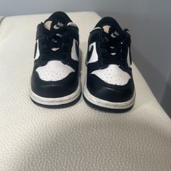Nike Dunks  Size:5C