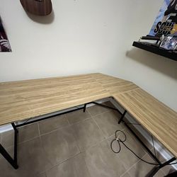 Desk, L shape