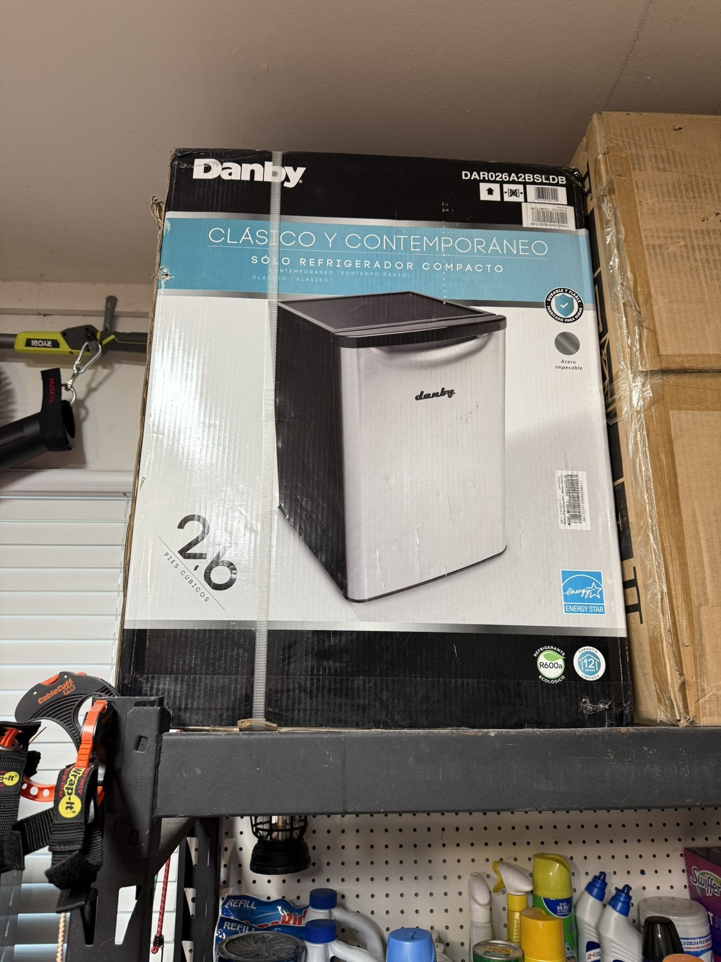 Danby 2.6 Cu Ft mini Fridge - New In Box