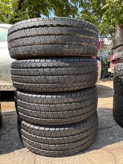 225 75 16 Lt