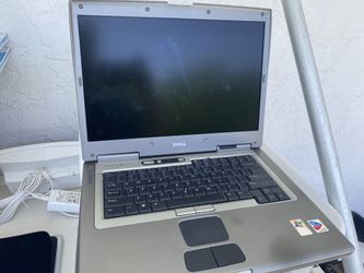 Old Dell Latitude D800 For Parts No Hard Drive