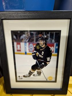 Scott Niedermayer Photo, Framed