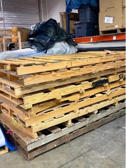 50x98 Wood Pallets (great condition)