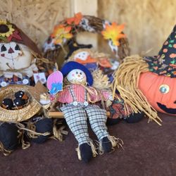 Scarecrow Decor Halloween