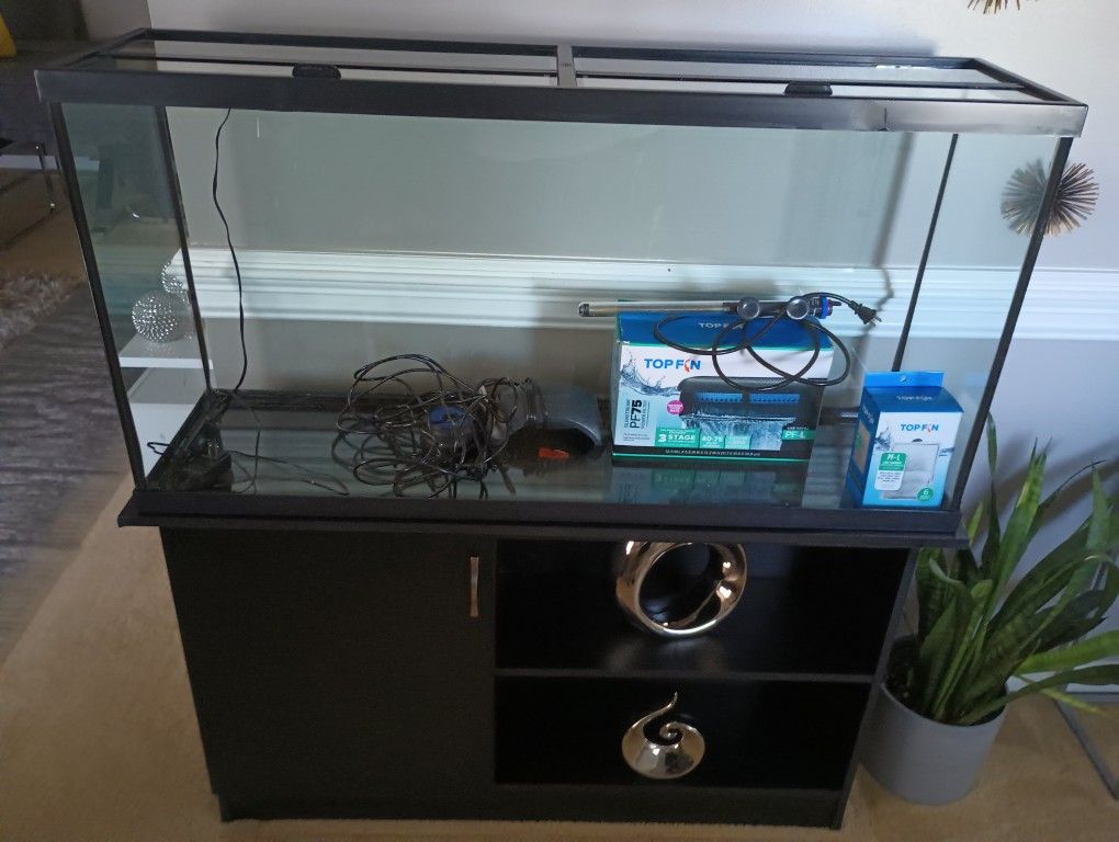 70 Gallon Fish Aquarium With Stand