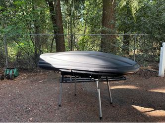 Thule cartop box
