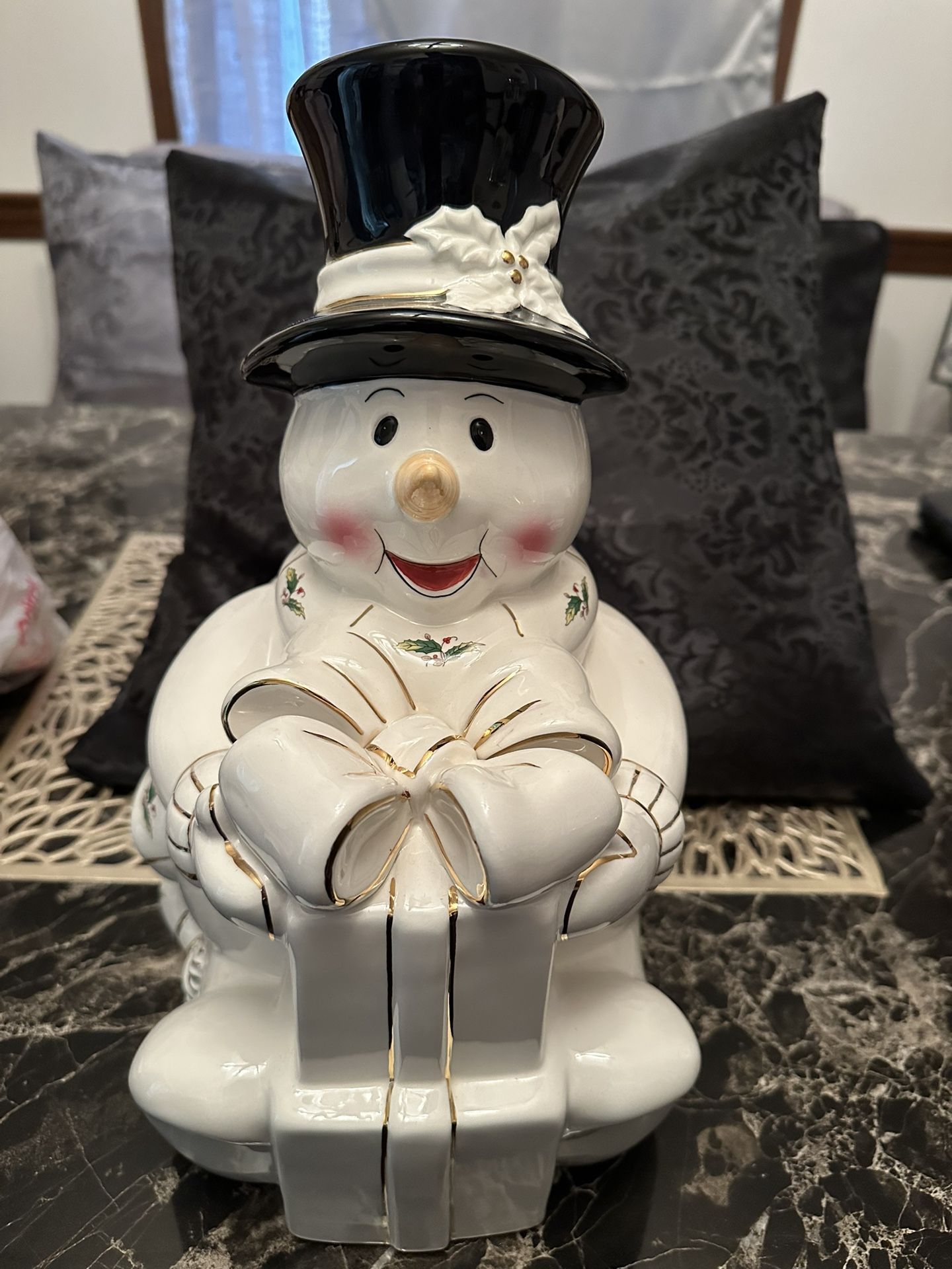 Snowman Cookie Jar