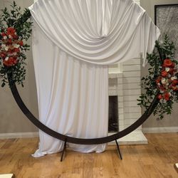 SERIOUS INQUIRIES ONLY!! Event Florist