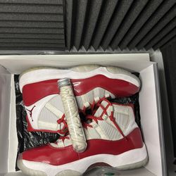 Air Jordan 11 “cherry”