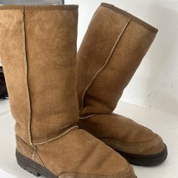 UGG suede lined boots, women size 9