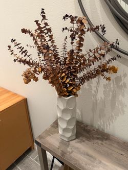 Decorative Vases with Dried Floral Arrangements – Set of 2