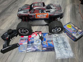Traxxas t maxx 3.3