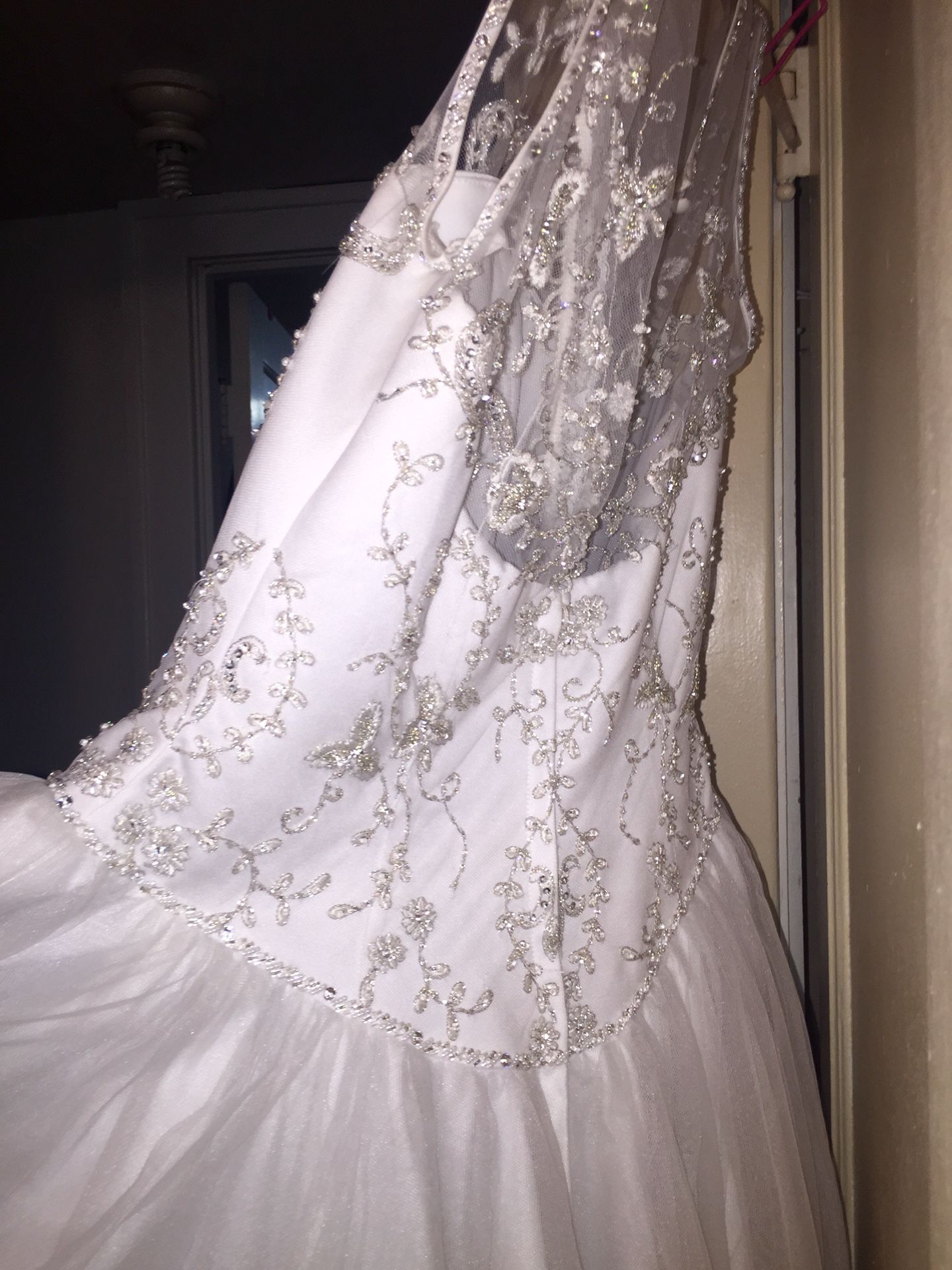 Wedding dress