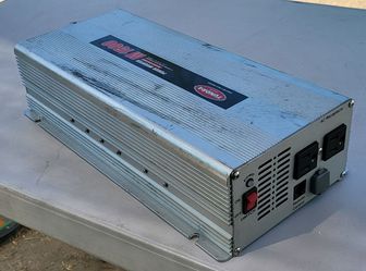 Tundra M1500 1,500W Power Inverter!