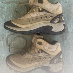 Merrrell Hiking Boots