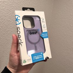 New iPhone 15 Pro Speck Presidio 2 Grip Case 