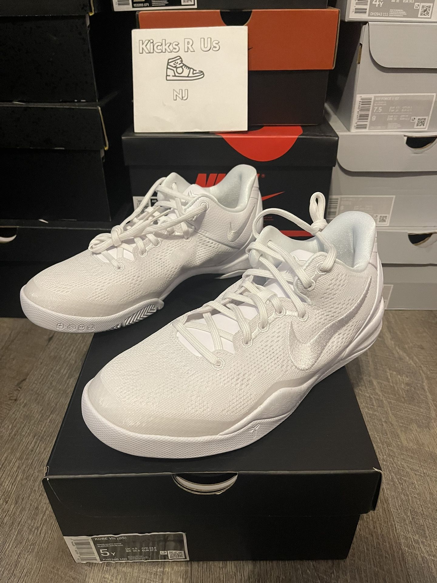 Nike Kobe 8 Protro Halo Size 5Y