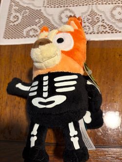 Hurry before they’re gone. Halloween plush toys. Bluey and Peanuts $5 each
