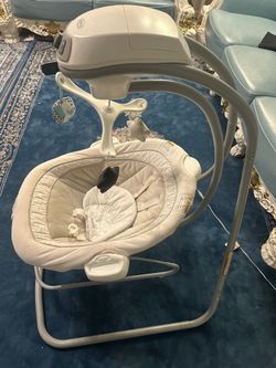 Graco Simple Baby Swing