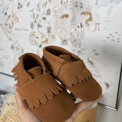 Toddler Baby Shoes - Moccasin Size 6