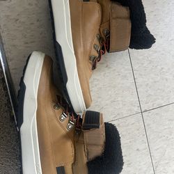 5.5  Geox amphibiox boots