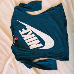 Nike long sleeve