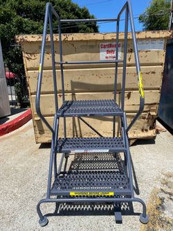 Tri Arc 24” 3 Step Platform $300 OBO