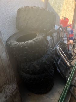 Can Am Maverick X3 wheels and tires