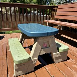 Outdoor Kids Table 