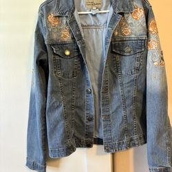 Women’s embroidered Levi jacket