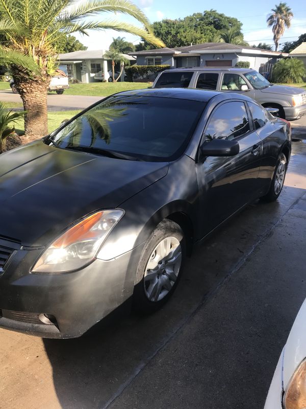 2009 Nissan Altima Two Door Coupe Automatic Air Conditioning 2 5 L