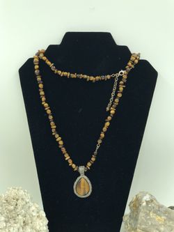 925 Sterling Silver Tiger’s Eye Beaded Necklace & Pendant