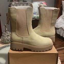 Beige Women’s Boots