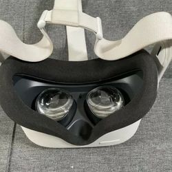 Oculus       Quest     2