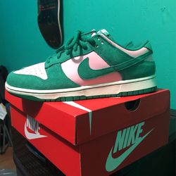 Nike Dunk Low Retro