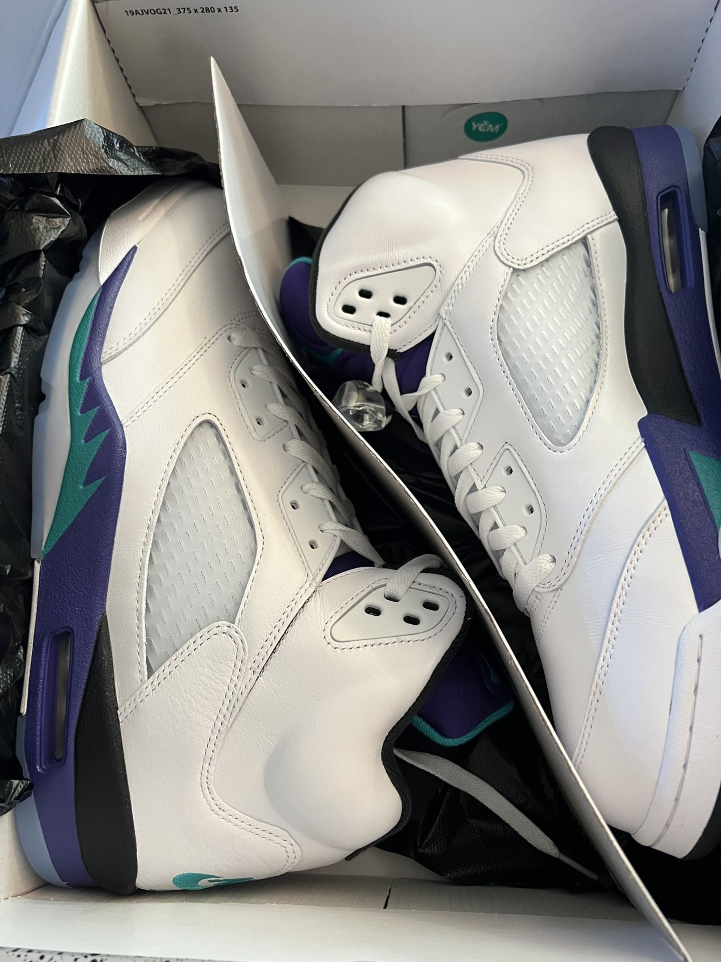 Air Jordan 5 Grape