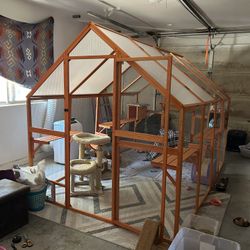 Giant Catio 