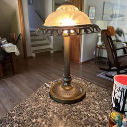 antique table lamp