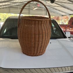 Brown basket with handle